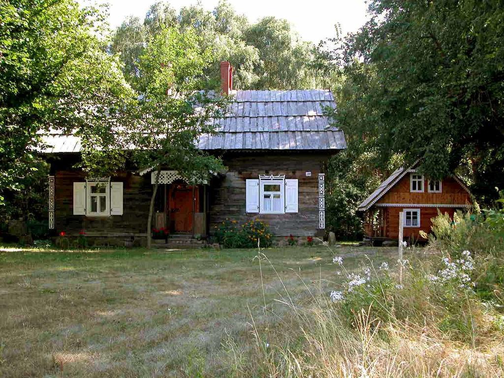 Villa Agroturystyka U Ostrowskich à Chartow Extérieur photo