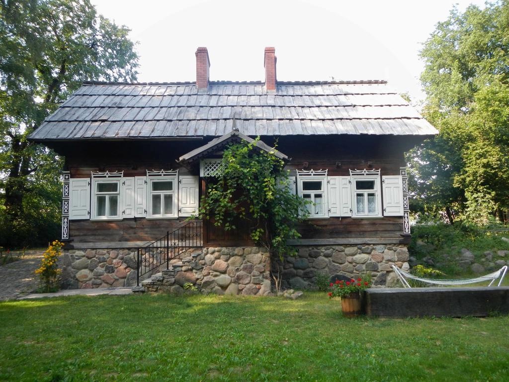 Villa Agroturystyka U Ostrowskich à Chartow Extérieur photo