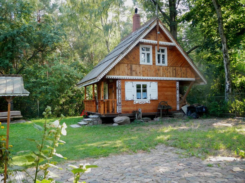 Villa Agroturystyka U Ostrowskich à Chartow Extérieur photo